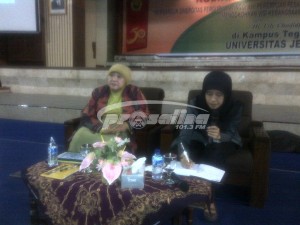 LILY WAHID