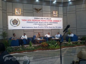 DISKUSI PUBLIK RAPERDA RTRW