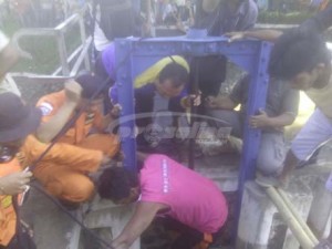 EVAKUASI ORANG HANYUT