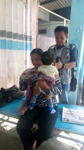 LAURISA SAAT AKAN MELAPOR KE POLRES JEMBER