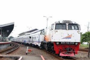 Kereta Api Ranggajati